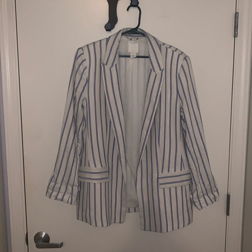 H&M Women’s seersucker blazer